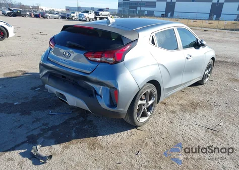 2019 Hyundai Veloster 2.0 z USA, uszkodzony, nr VIN KMHTG6AF5KU017169
